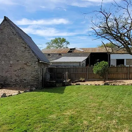 House For 6 People With Garden, Close To Beaches Villa Saint-Molf